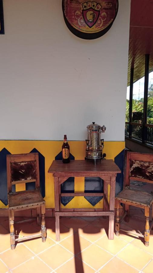 Casa Finca Villa Luz A 800 Mts Del Parque Del Cafe Montenegro Buitenkant foto