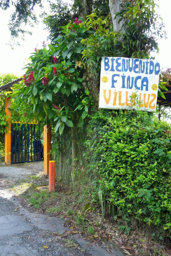 Casa Finca Villa Luz A 800 Mts Del Parque Del Cafe Montenegro Buitenkant foto