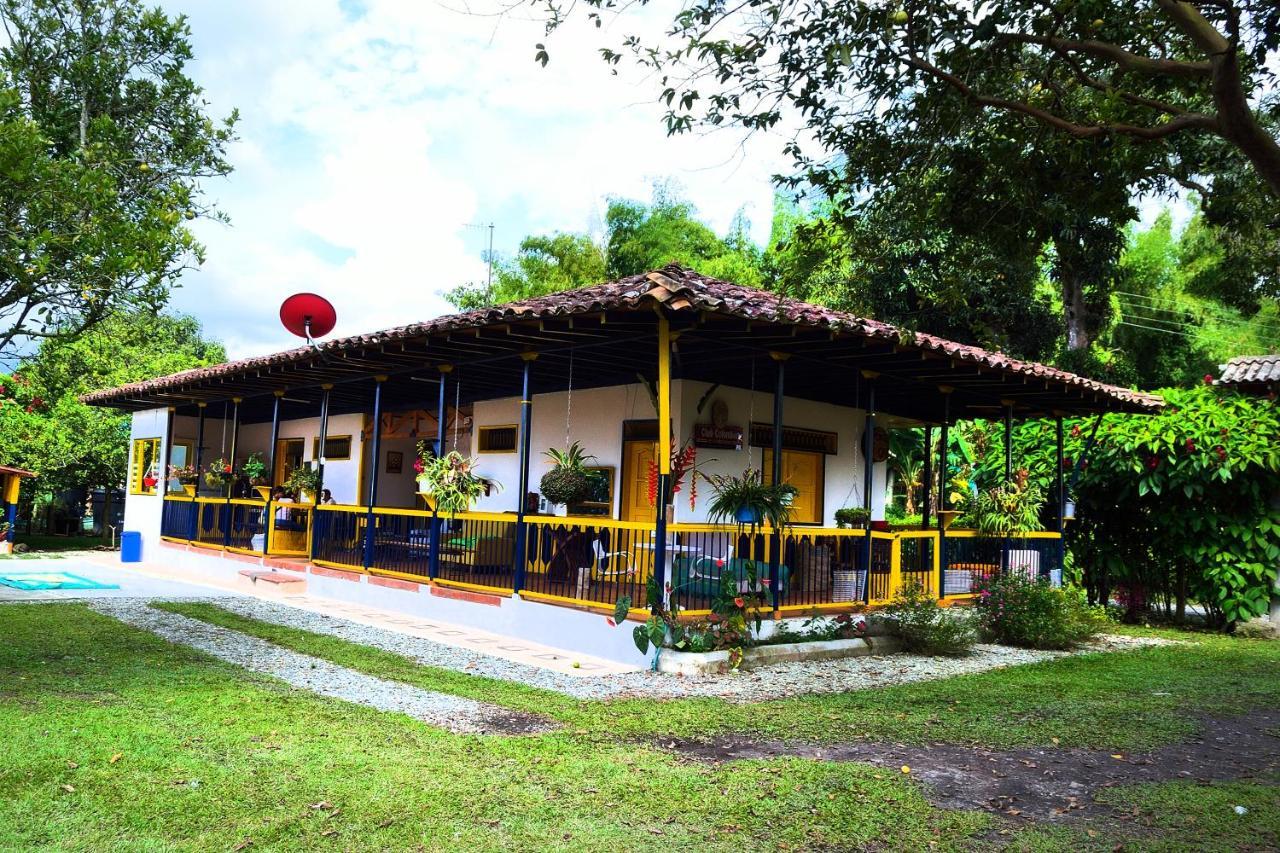 Casa Finca Villa Luz A 800 Mts Del Parque Del Cafe Montenegro Buitenkant foto